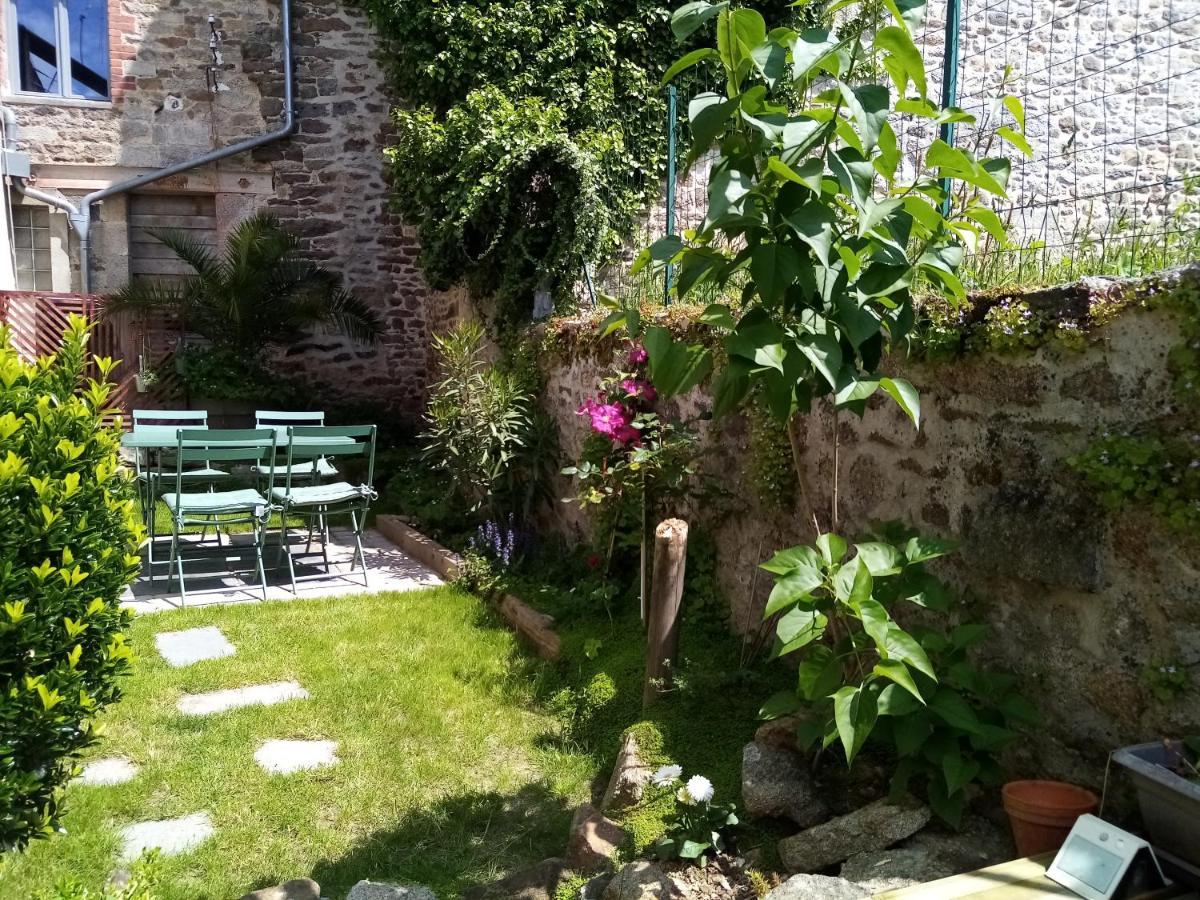 Le Duclos, Appartement Rez-De-Jardin Dinan Centre المظهر الخارجي الصورة