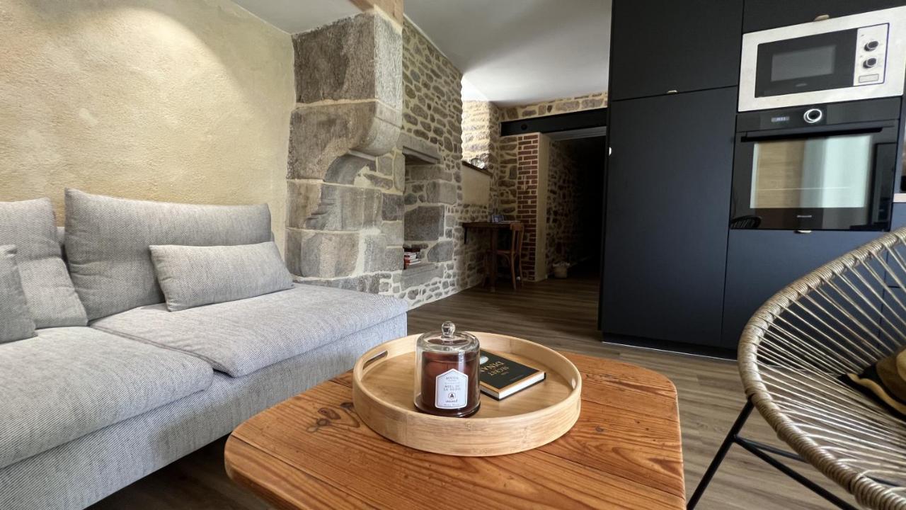 Le Duclos, Appartement Rez-De-Jardin Dinan Centre المظهر الخارجي الصورة